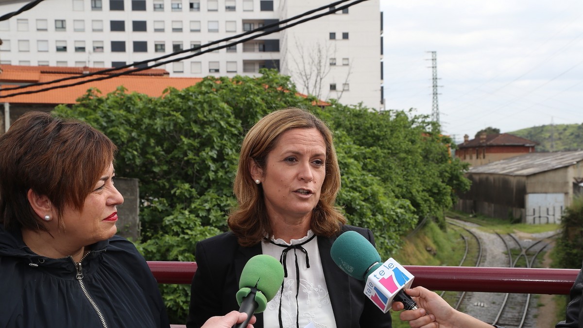 Isabel Sánchez Robles y Amaia del Campo presentan 4 iniciativas en Barakaldo