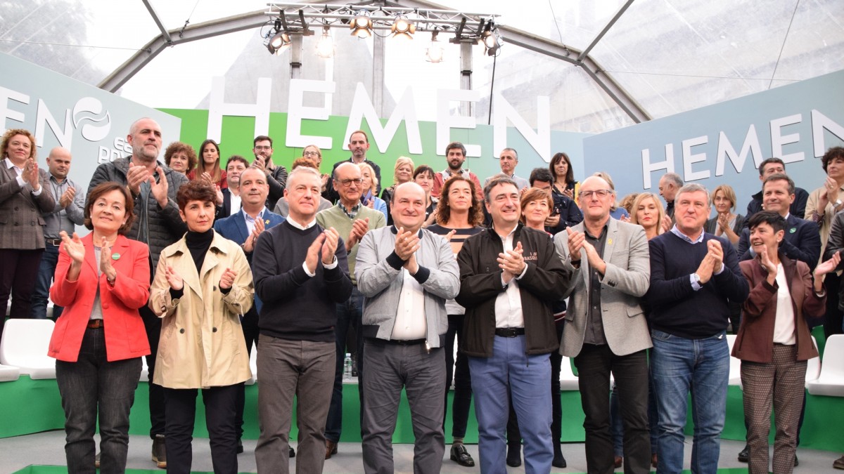 10N Mitin Donostia. Andoni Ortuzar, Iñigo Urkullu, Aitor Esteban, Maribel Vaquero, Joseba Agirretxea