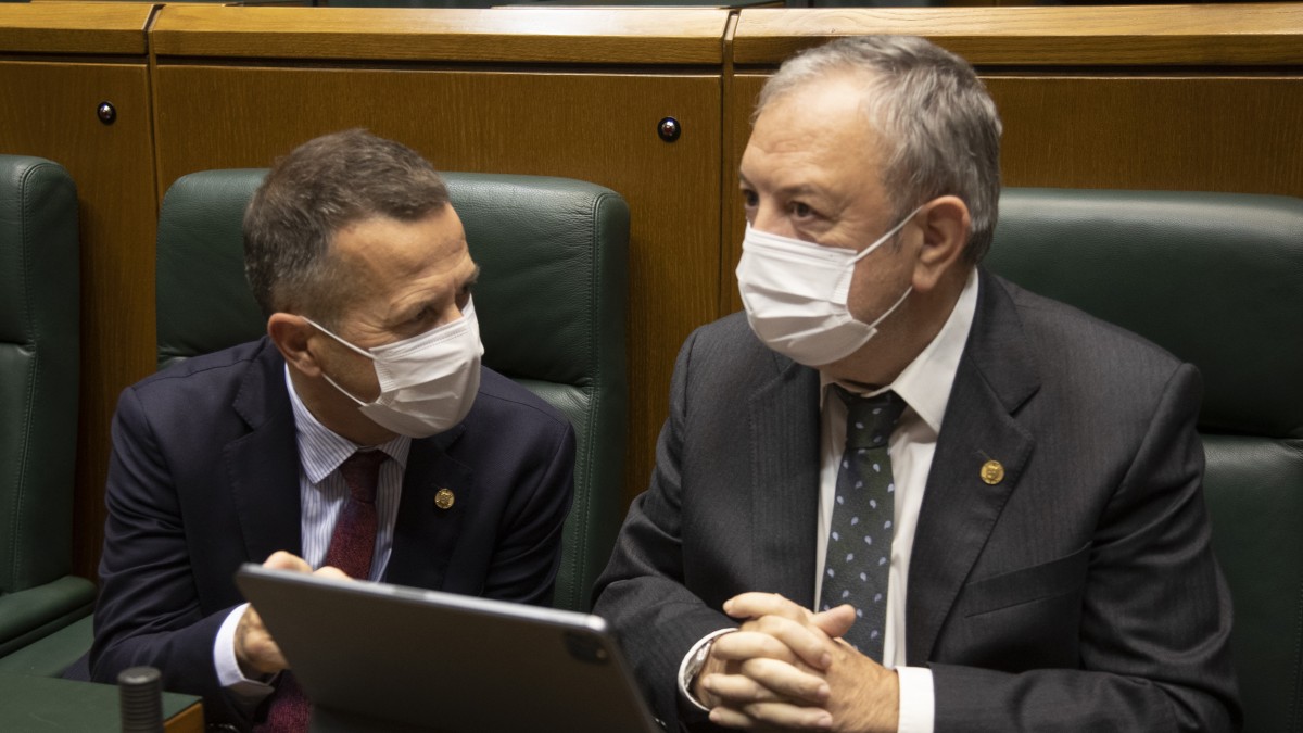 Pleno Ordinario en el Parlamento Vasco (11-11-2021)