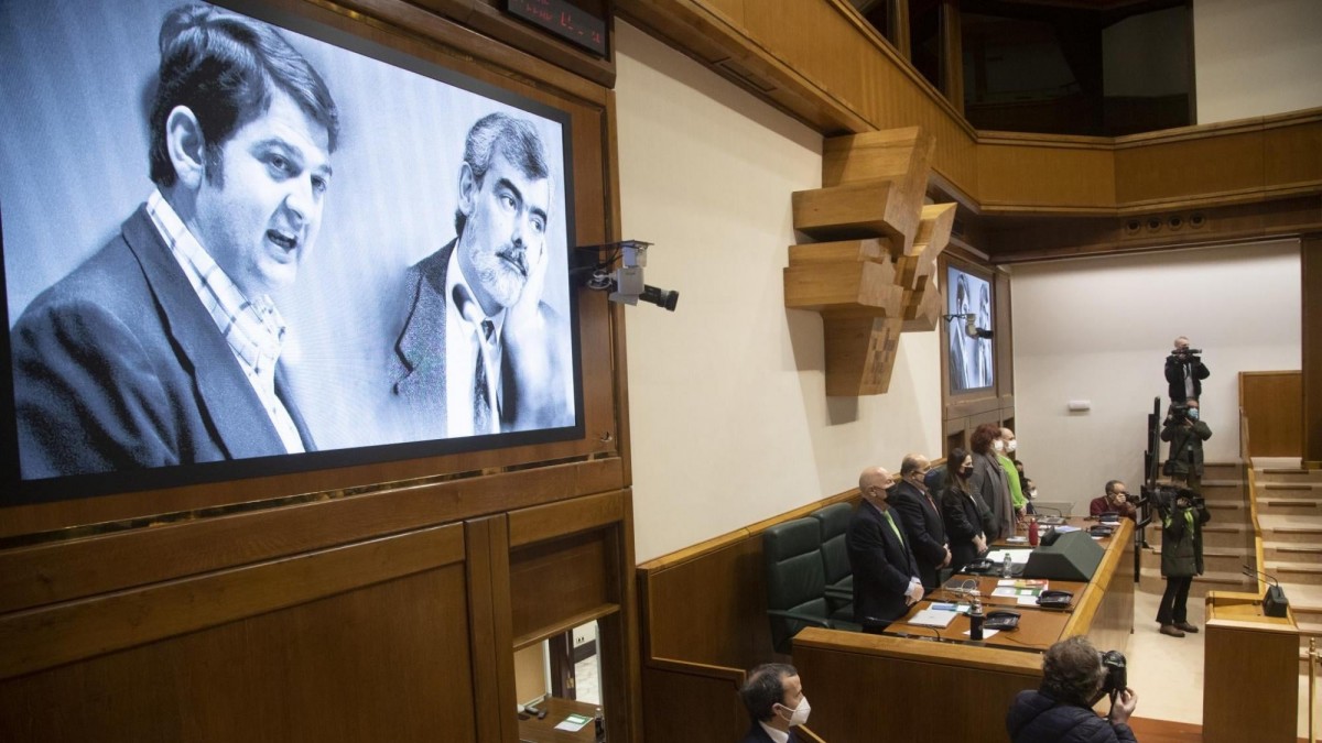 Pleno Ordinario en el Parlamento Vasco (24-02-2022)