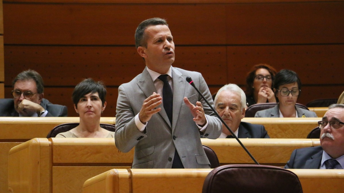 Bildarratz cuestiona a Pedro Sánchez “cómo quiere que confiemos en un Estado que no cumple las leyes”