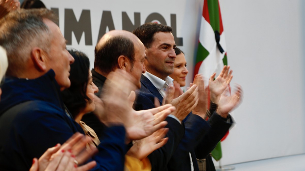 Imanol Pradales: “La gente joven tiene que poder construir su propio proyecto de vida con buenos empleos y ayudas a la conciliación”