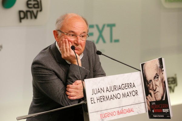 Andoni Ortuzar y Eugenio Ibarzabal - Presentación del libro: 