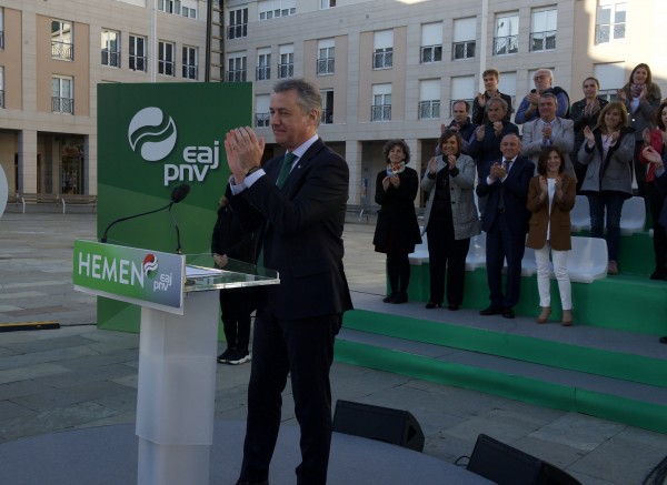 Mitina. Vitoria-Gasteiz. Lakua. Gorka Urtaran, Ramiro González, Izaskun Bilbao, Iñigo Urkullu