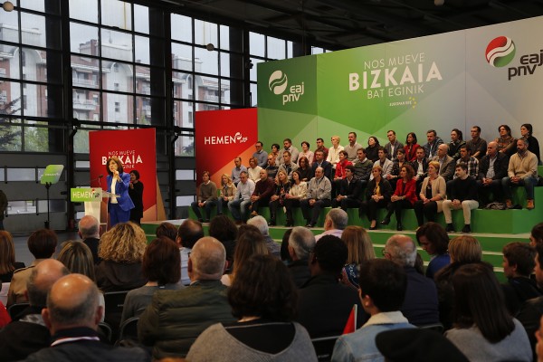 Mitina Durango. Mireia Elkoroiribe, Unai Rementeria, Izaskun Bilbao Barandica, Andoni Ortuzar