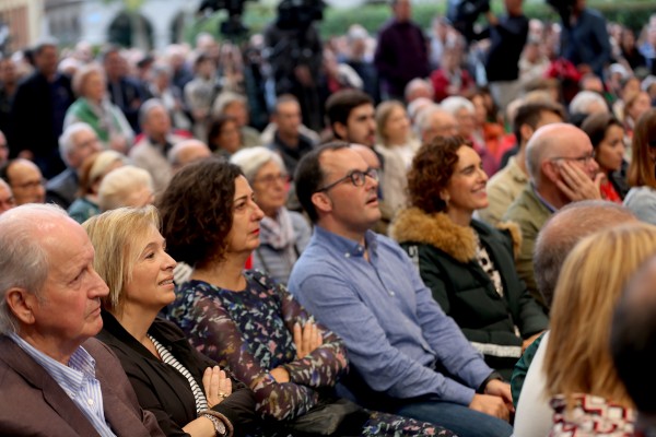 Mitina Barakaldo. Andoni Ortuzar, Iñigo Urkullu, Aitor Esteban, Josune Gorospe, Amaia Del Campo 