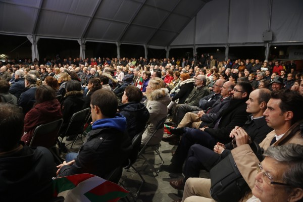 10A Mitina Basauri. Andoni Ortuzar, Aitor Esteban, Josune Gorospe