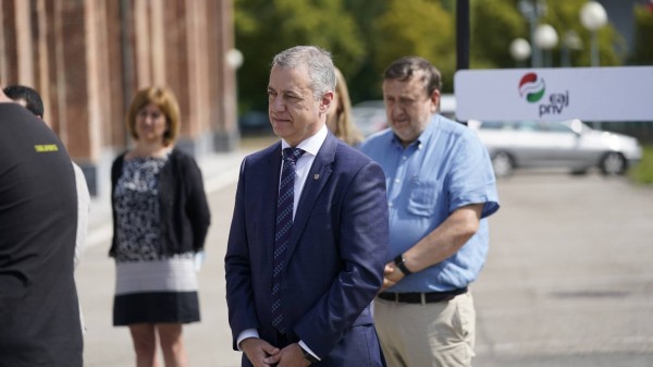 Acto sectorial Industria. Iñigo Urkullu, Arantxa Tapia.