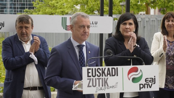 Haurtzaro eta Gazteriari buruzko ekitaldia. Iñigo Urkullu, Jone Berriozabal