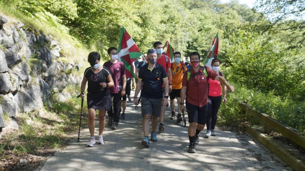 Subida a Zaldiaran, Ernio y Serantes Iñigo Urkullu, Bakartxo Tejeria, Leixuri Arrizabalaga