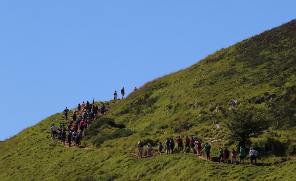 Subida a Zaldiaran, Ernio y Serantes Iñigo Urkullu, Bakartxo Tejeria, Leixuri Arrizabalaga