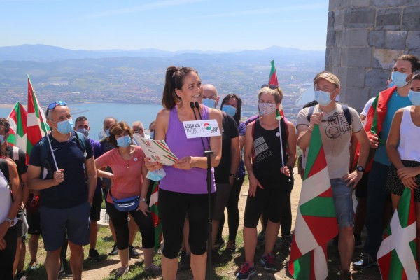 Subida a Zaldiaran, Ernio y Serantes Iñigo Urkullu, Bakartxo Tejeria, Leixuri Arrizabalaga