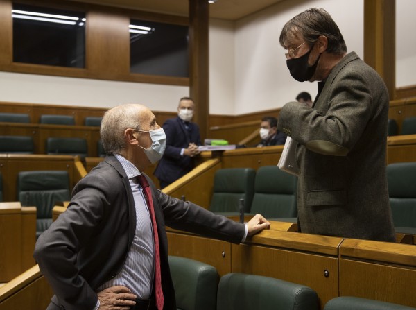 Pleno Ordinario en el Parlamento Vasco (11-11-2021)