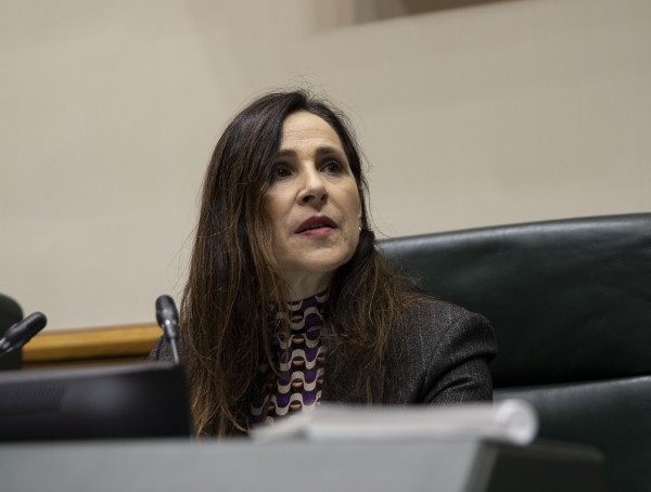 Pleno Ordinario en el Parlamento Vasco (15-12-2022)