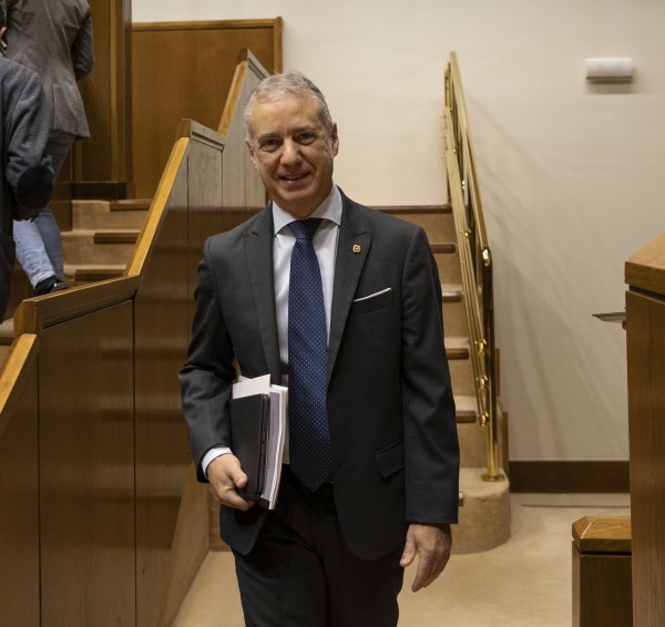 Pleno Ordinario en el Parlamento Vasco (15-12-2022)