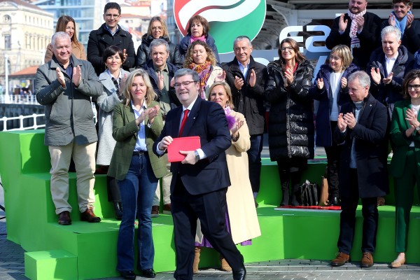 Presentación de Juan Mari Aburto Rique como candidato a la alcaldía de Bilbao por EAJ-PNV