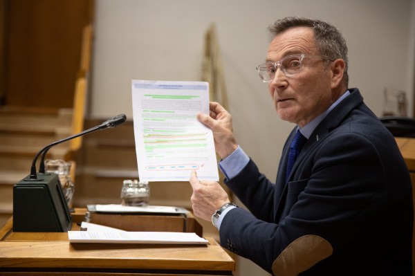 Pleno Ordinario en el Parlamento Vasco (23-03-2023)