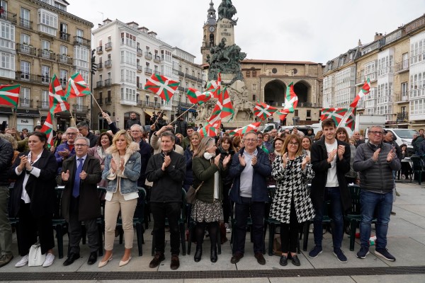 28-M Mitin Gasteiz - Artolazabal, González, Ortuzar