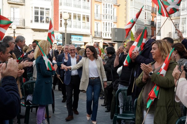 28-M Mitin Gasteiz - Artolazabal, González, Urkullu, Ortuzar