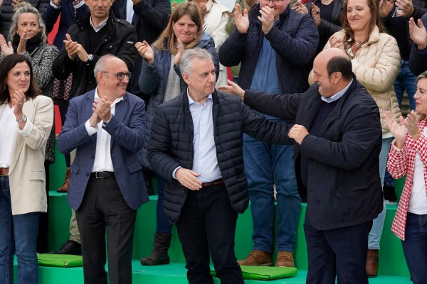 28-M Mitin Gasteiz - Artolazabal, González, Urkullu, Ortuzar