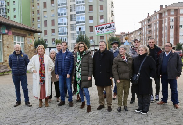 Aitor Esteban, Imanol Pradales, Elixabete  Etxanobe, Itxaso Atutxa, Nerea Ahedo - Usansolo 