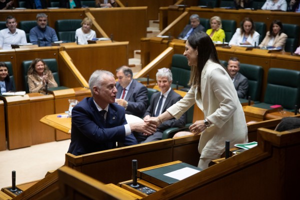 Sesión constitutiva de la XIII legislatura del Parlamento Vasco