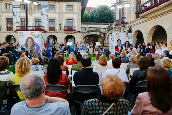 9-J Mitin Gernika - Oihane Agirregoitia, Iñigo Urkullu, Andoni Ortuzar