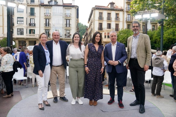 9-J Mitin Donostia - Oihane Agirregoitia, Aitana Agirre, Iñigo Urkullu, Andoni Ortuzar